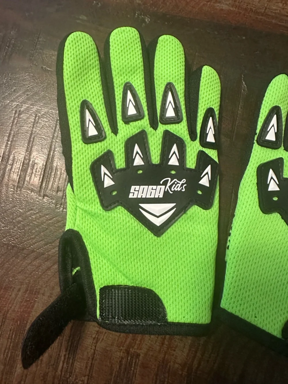 Kids Bright Green Protective Mittens